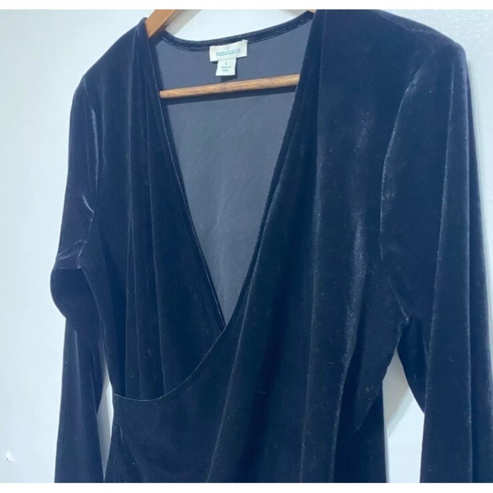Sundance Black Velour Top L Faux Wrap Stretch Whimsigoth Boho Chic Classic - Picture 13 of 13